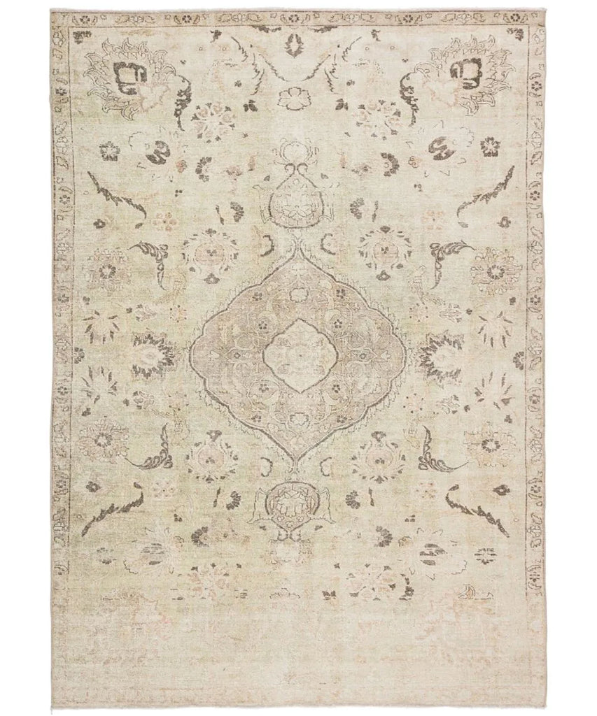 Victoria Rug, Vanilla